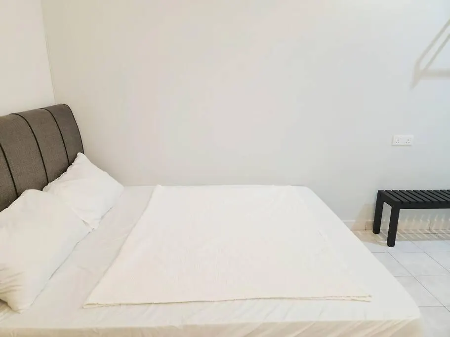 فيلا Ipoh Menglembu Lohas 4Br3Bath14 Pax 0*,  ماليزيا