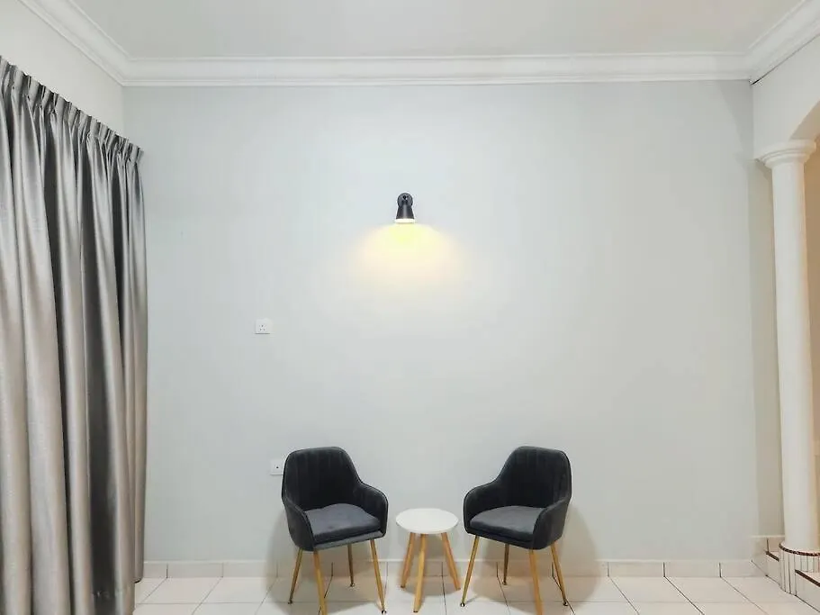 فيلا Ipoh Menglembu Lohas 4Br3Bath14 Pax بيت للعطل