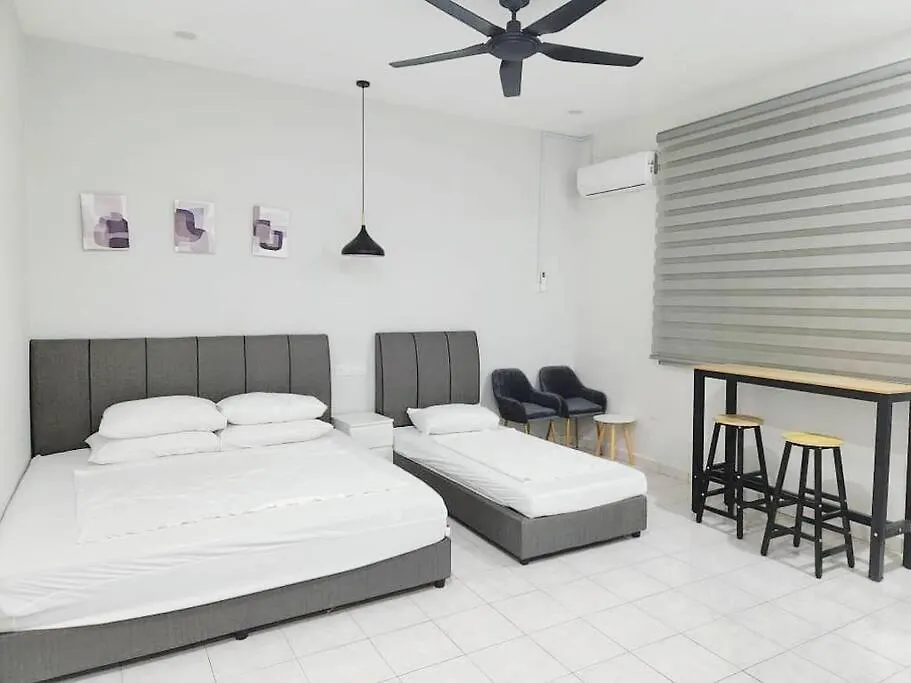 فيلا Ipoh Menglembu Lohas 4Br3Bath14 Pax بيت للعطل