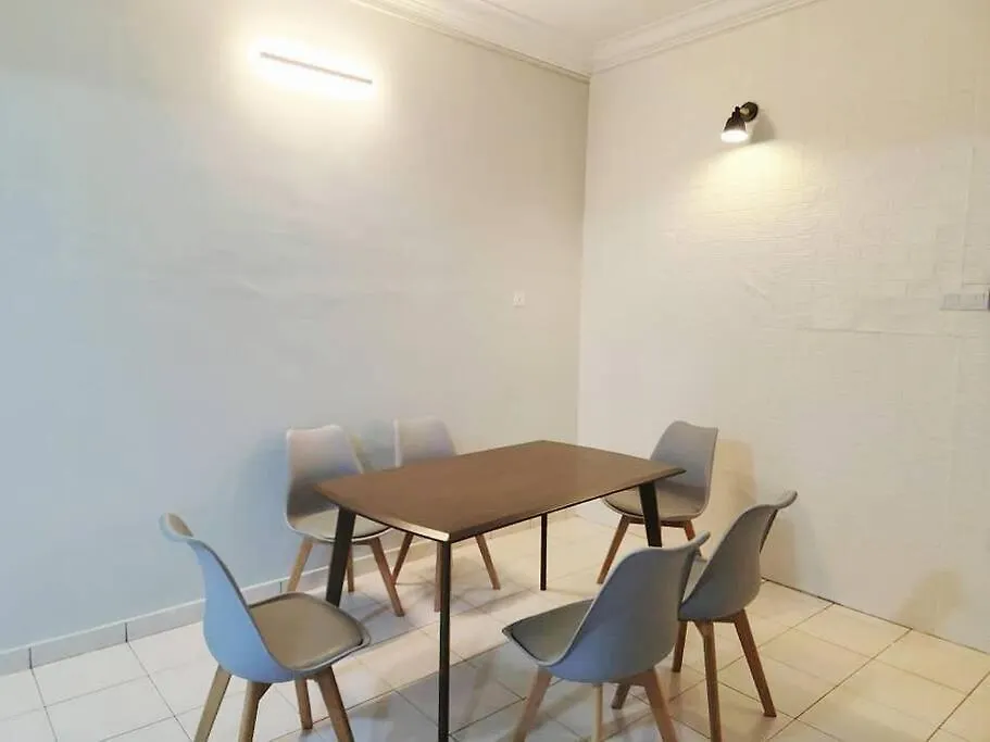 Ipoh Menglembu Lohas 4Br3Bath14 Pax Villa Malezya
