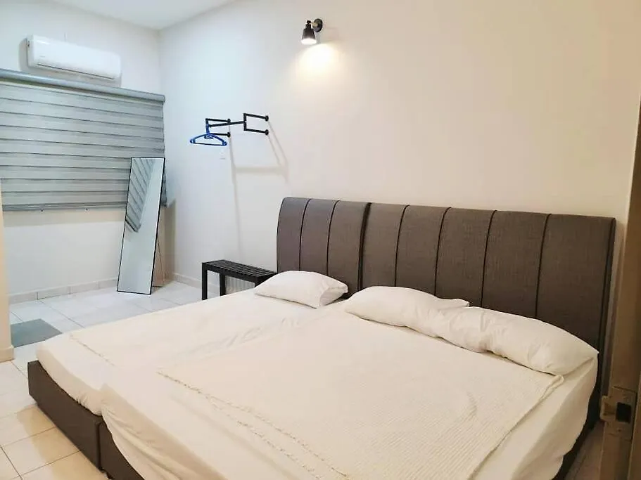 Ipoh Menglembu Lohas 4Br3Bath14 Pax Villa 0*,